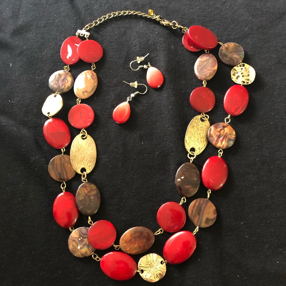 Necklace and earring set, silver necklace